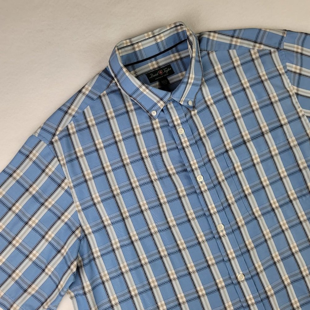 David Taylor Men's Plaid Shirt Wrinkle Free Button Down Size XL Short Sleeve